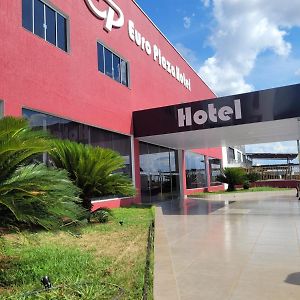 Euro Plaza Hotel - Proximo Ao Aeroporto De Goiania, Santa Genoveva